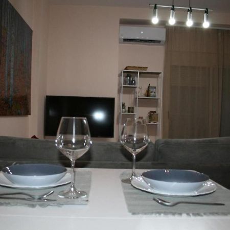 Ferienwohnung Kalpazo Myslym Shyri Tirana Exterior foto