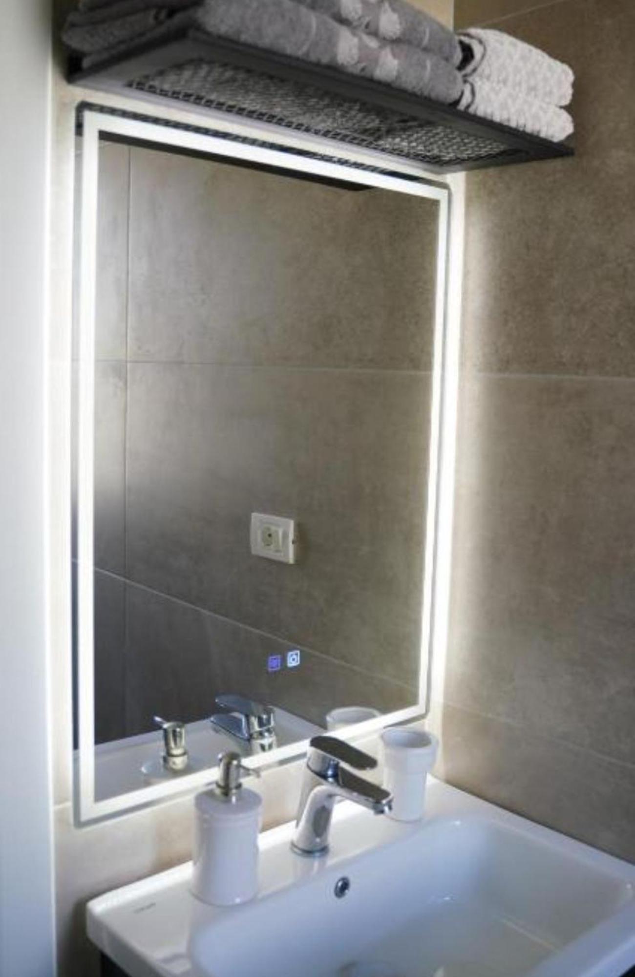 Ferienwohnung Kalpazo Myslym Shyri Tirana Exterior foto